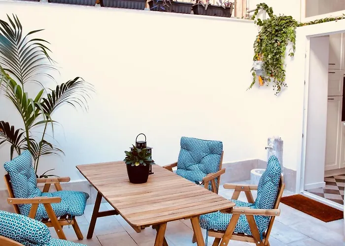 Cluverio11 Luxury Apartment